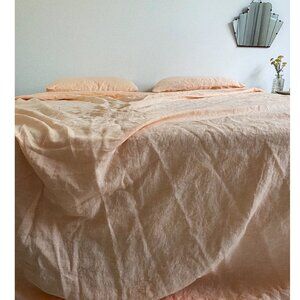DAZED BUT AMAZED bed cover sheet in color peach
